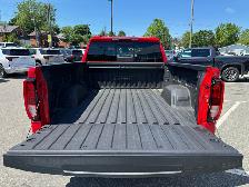 2026 GMC Sierra 1500 SLE Standard Box Diesel - Photo 8