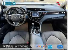 2020 Toyota Camry Hybrid LE - No Accidents - Photo 11