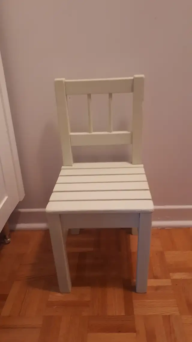 Chaise d'enfant
