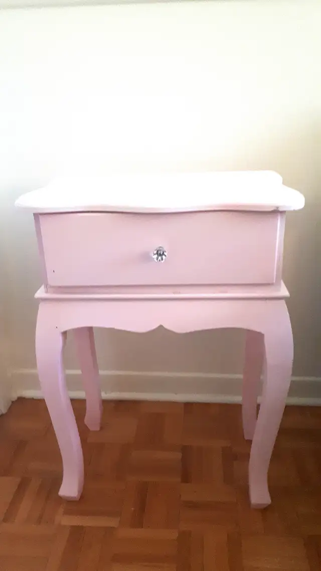 Meuble style table à chevet