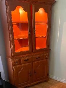Corner Hutch