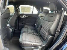 2026 Ford Explorer ST-Line 4WD 300A - Photo 23