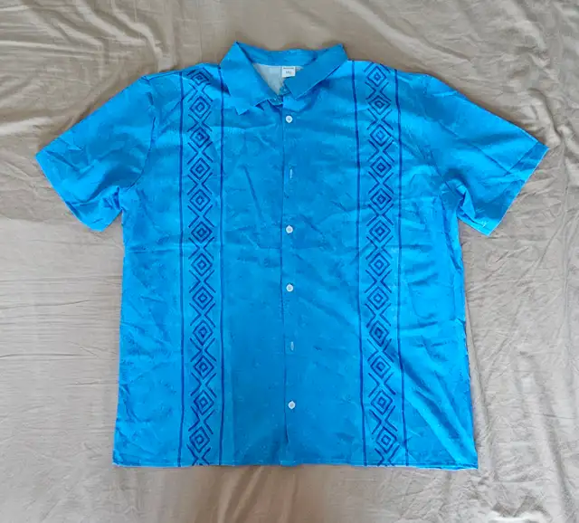 BRAND NEW MENS'S CASUAL SHORT SLEEVE SHIRT (XXL - 2 QTY)