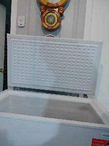 like new Frigidaire fridge to freezer convertible for sale