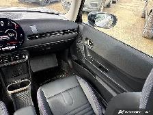 2025 MINI 3 Door Cooper S - Photo 26