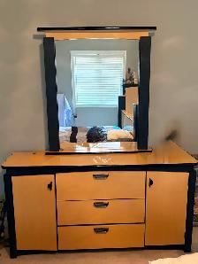 5pc Bedroom Set for Sale $300 - Photo 2