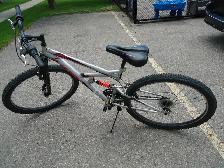 HUFFY - Rock Creek, Dual Suspension Bike - Photo 7