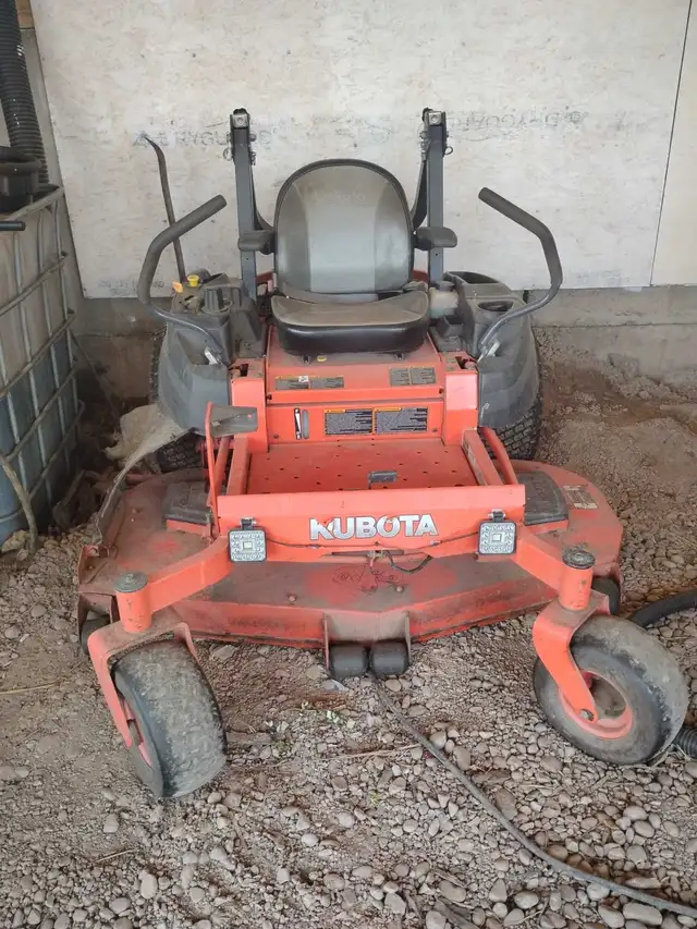 Kubota 60in Zero Turn Mower