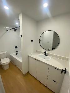 Upstairs 2 bed, 1 bath. $2400/month   utilities. August move in - Photo 3