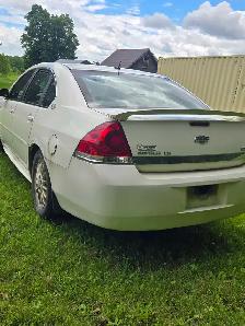 2009 Chev Impala for sale - Photo 3