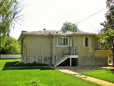 Fully furnished basement suites for $400 - Photo 2