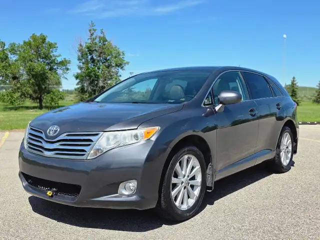 2009 toyota venza awd low mileage