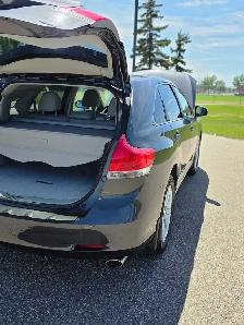 2009 toyota venza awd low mileage - Photo 2