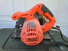 CS1015 Black & Decker 7 1/4' Circular Saw Corded 15 Amp Version - Photo 5