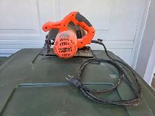 CS1015 Black & Decker 7 1/4' Circular Saw Corded 15 Amp Version - Photo 6