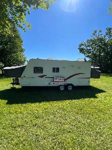 CAMPER Trailer!
