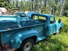 Old Ford Trucks - Photo 4