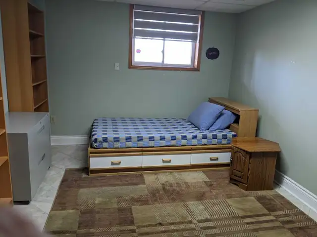 private Room available in Scarborough. july1st