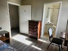 Furnished single bachelor- all utilities included-pet friendly - Photo 4