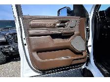 2025 Ram 1500 Longhorn | Fully Loaded | Level A | Panoroof | 4X4 - Photo 18