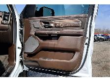 2025 Ram 1500 Longhorn | Fully Loaded | Level A | Panoroof | 4X4 - Photo 19