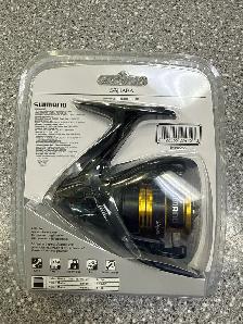 Shimano Sahara 1000 Spinning Reel New - Photo 2