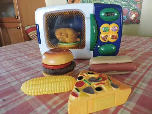 Jouet, cuisinière micro-ondes Preschool sonore avec table tourna