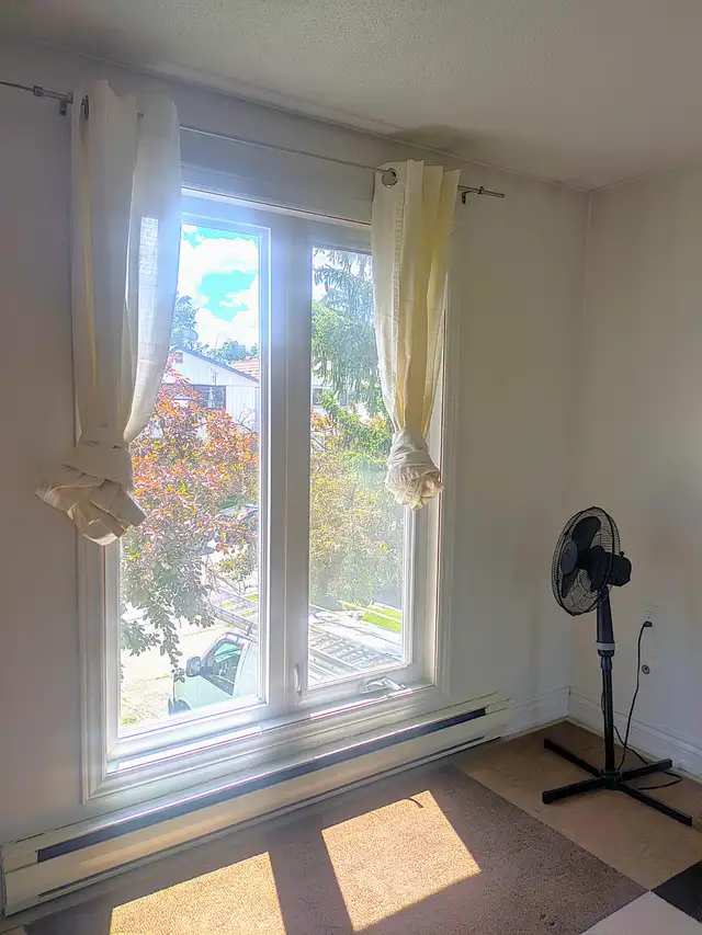 Private Furnished Room for Rent (Upper-Floor) Brampton – $700
