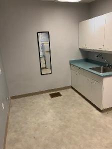 Furnished Room in N End - Photo 9