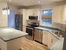 3 Beds 1 Bath & 2 Parking House - Photo 6