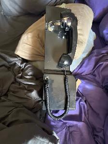 vintage pay phone for sale. great for phone collectors. - Photo 9