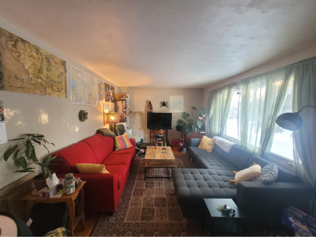 Looking for 1 student to join a shared house - Aug 1st, 2026