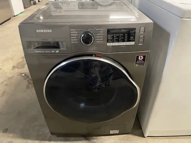 Mini laveuse frontale grise Samsung ( remis a neuf )