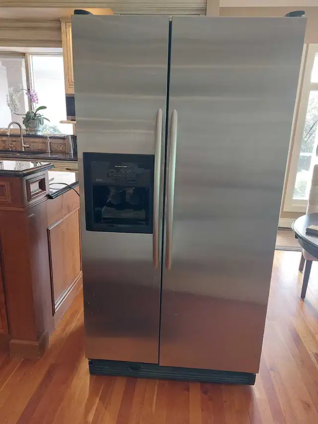 Kitchen Aid refrigerator Stainless steel