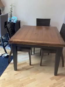 Dining Room Table and Chairs Set - Photo 3