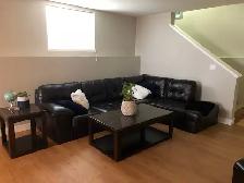 QUALITY NEWER 2 BEDROOM SUITE – PRIVATE DRIVEWAY & 6 APPLIANCES