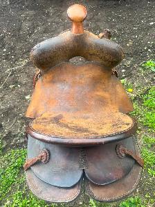 Classic Saddle - Photo 5