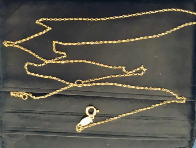 10 k 22.5 inc solid yellow gold chain.