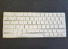 apple keyboard A1644