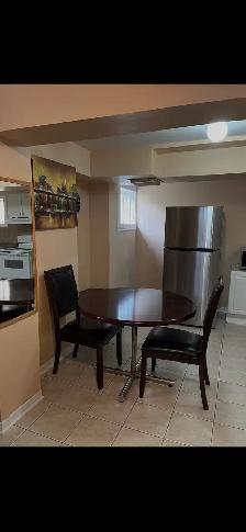 Furnished 1 bed basement - Photo 3