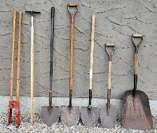 GARDEN TOOLS - POST HOLE DIGGER, HOE & SHOVELS - GOOD CONDITION
