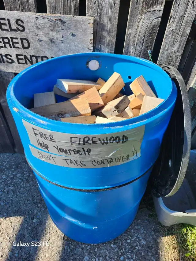cut up wood for free. 'read ad'