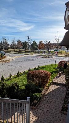 $2,300 - 2BR Wonderful Bsmnt Home in Thornhill. Incl.-Utilities - Photo 9