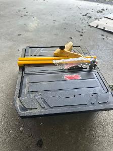 wet tile saw