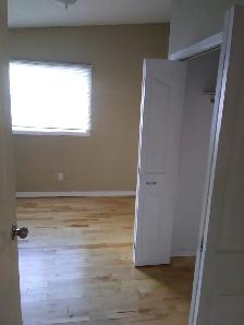 Six Bedroom House, - Photo 10