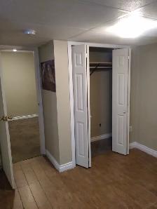 Six Bedroom House, - Photo 13