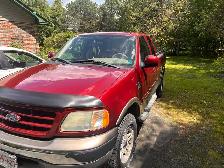 2003 Ford F150 XLT Triton v8 4x4 - Photo 2