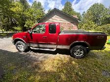 2003 Ford F150 XLT Triton v8 4x4 - Photo 6