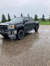 2014 GMC Sierra 1500 Z71 Crew Cab 4x4 – Aggressive, Clean & Read - Photo 3