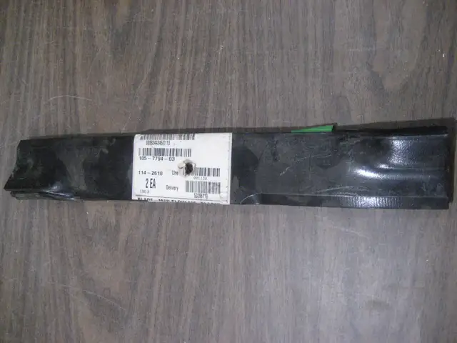 3 Toro / Exmark blades # 105-7794, 18'